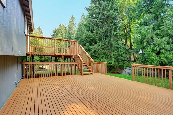 Multi-tier deck construction and deck builder services in Central Arkansas